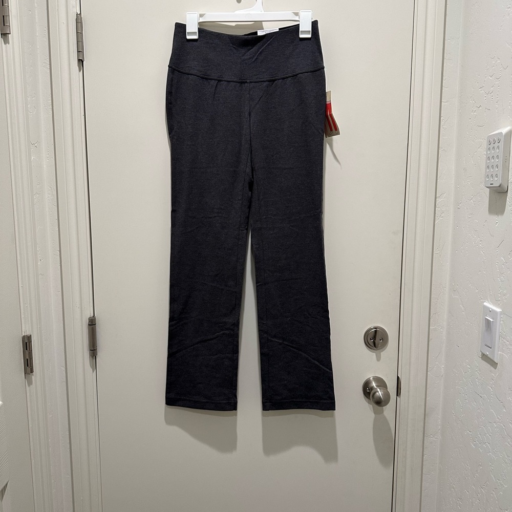 Nwt yoga pants